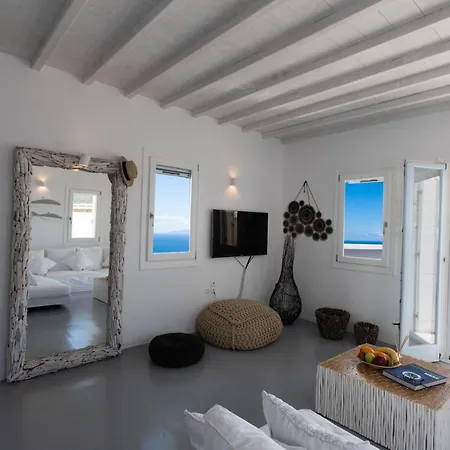 Private With Private Pool Pascals *